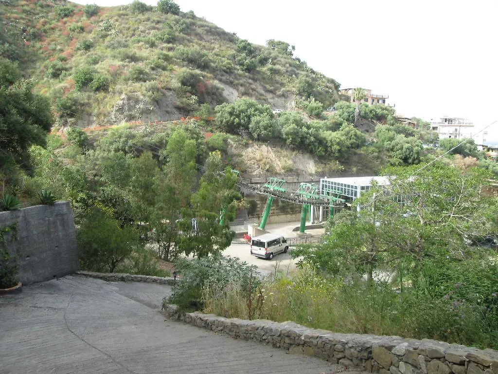Feriehus Villa Don Giovanni Taormina Mare Italien